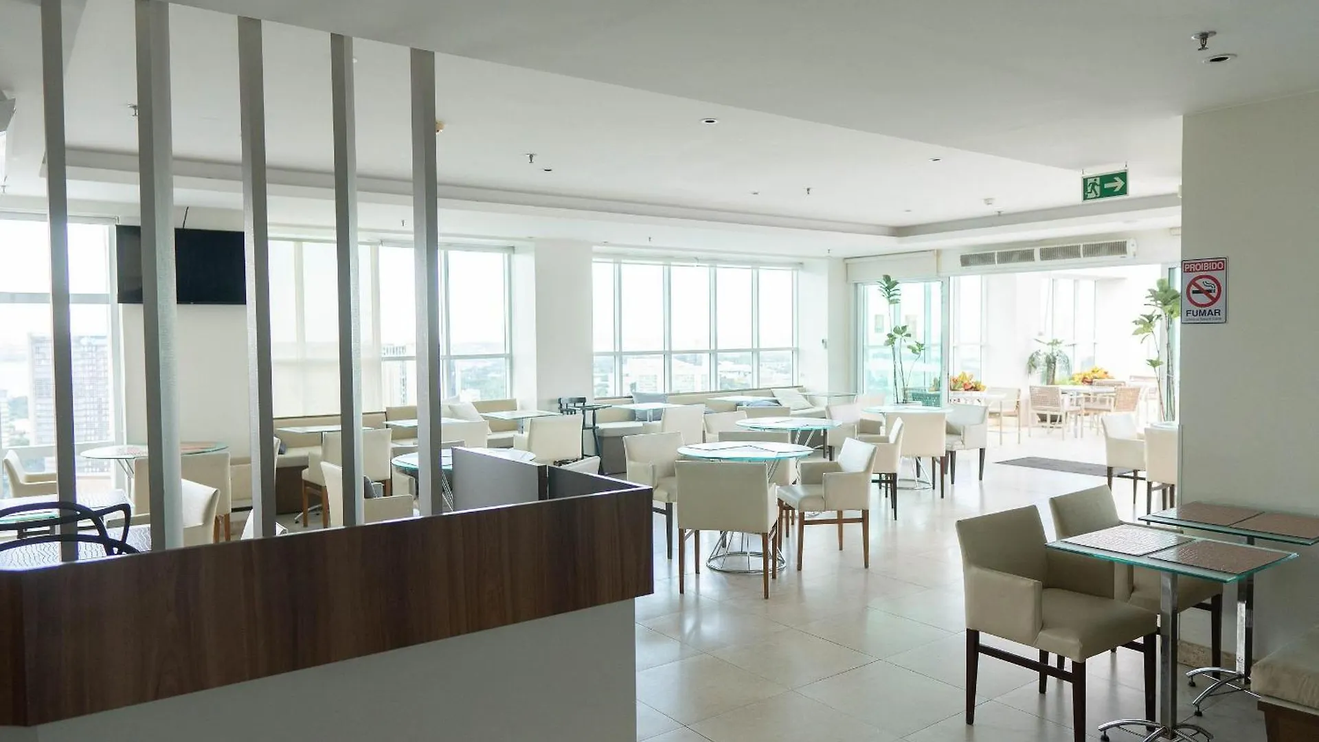 Daire Sm1805 Flat Regiao Central Prox Embaixada Americana Brezilya